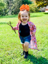 Load image into Gallery viewer, Spring Solid Duster (Choose Your Print)