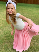 Load image into Gallery viewer, White Velvet TopKnot